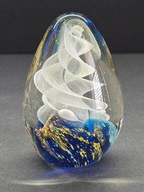 Vintage Art Glass Egg Teardrop 3.5” White Swirl Blue Hand Blown Paper weight